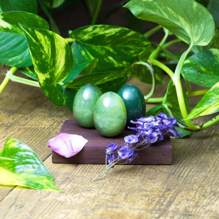 Free Audio Program on how to use a Jade Egg